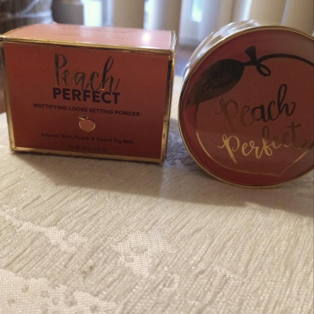 Too Faced Mattifying Setting Powder